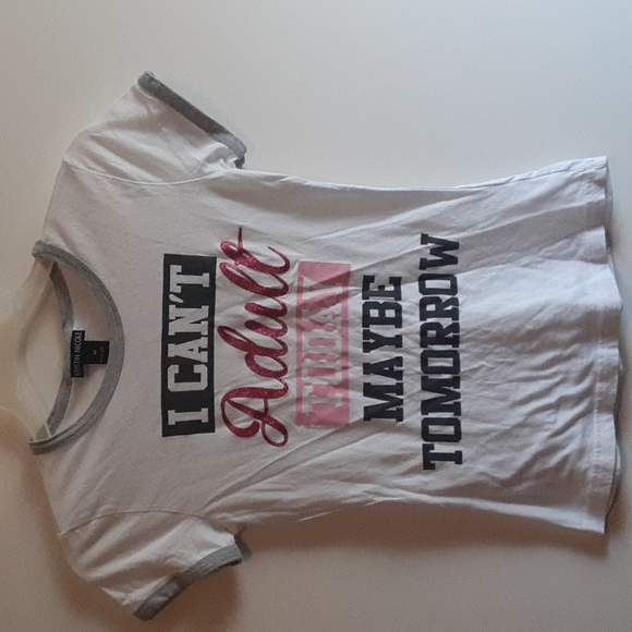 Kristin Nicole T-Shirt - Picture 2 of 7